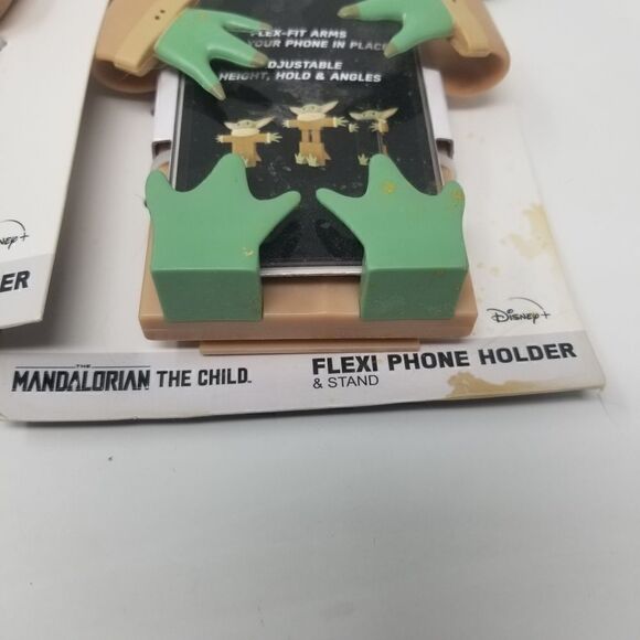 Star Wars the Mandalorian the Child, flexi phone holder. - Picture 7 of 16